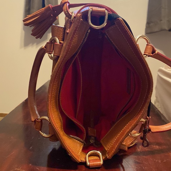 Dooney and Burke medium satchel. Medium brown. - Picture 4 of 7